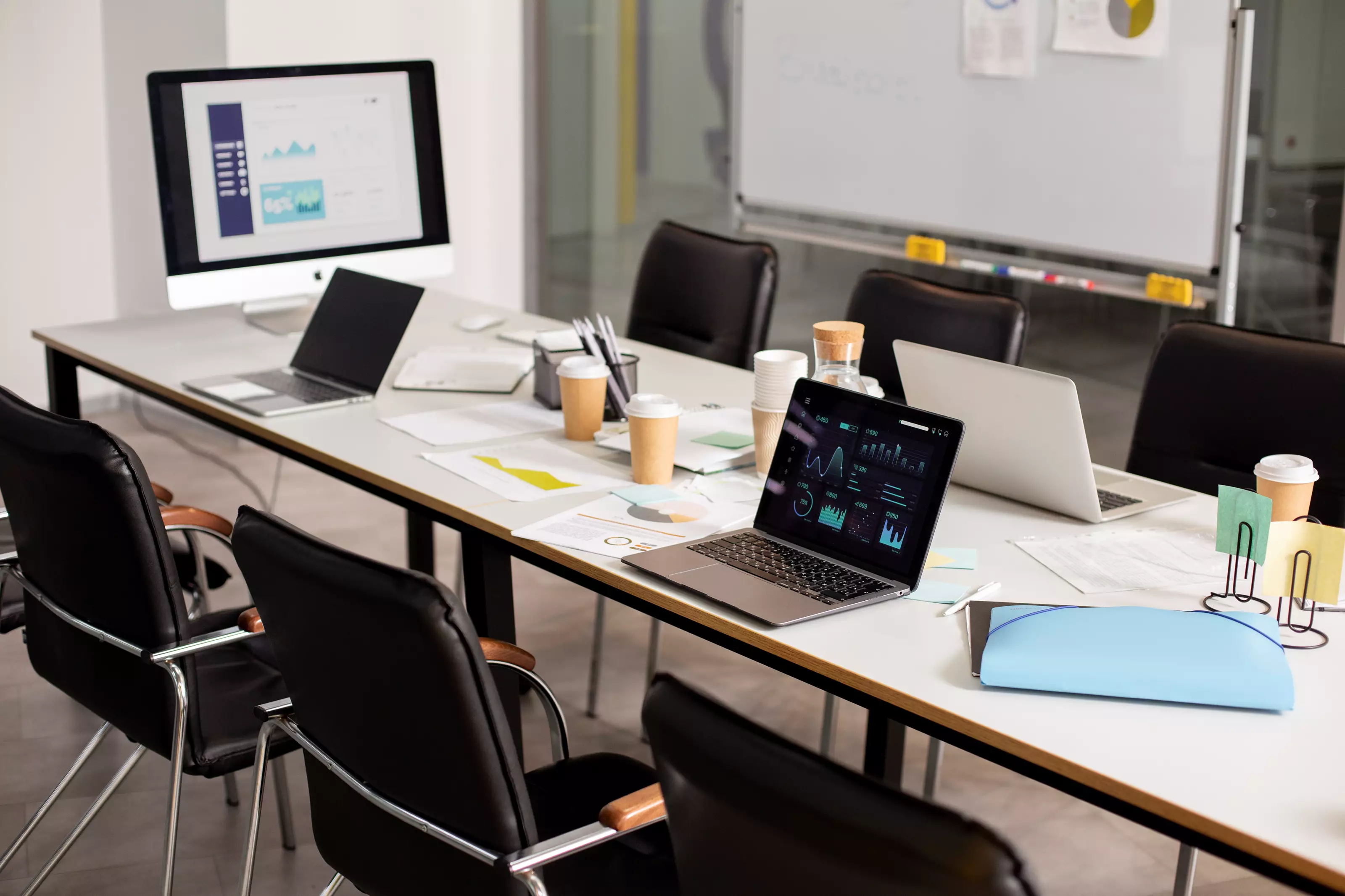 laboratoire-informatique-moderne-equipe_160